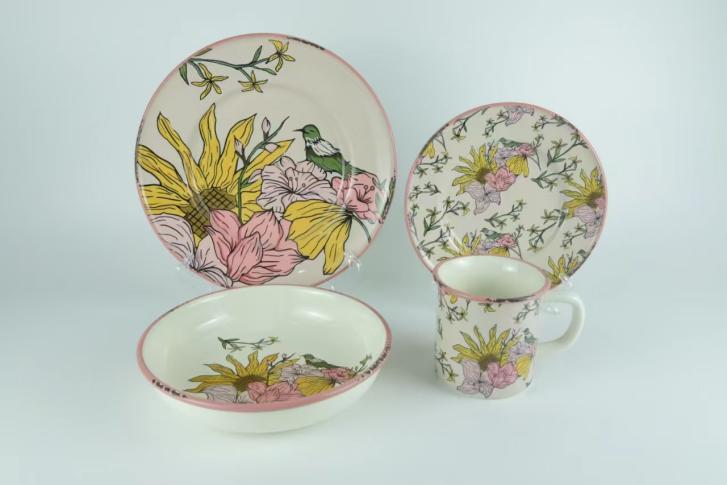 Dishwasher Luxury Pattern Ceramic Dish Set: Bringing the Poetry of Nature to the Table