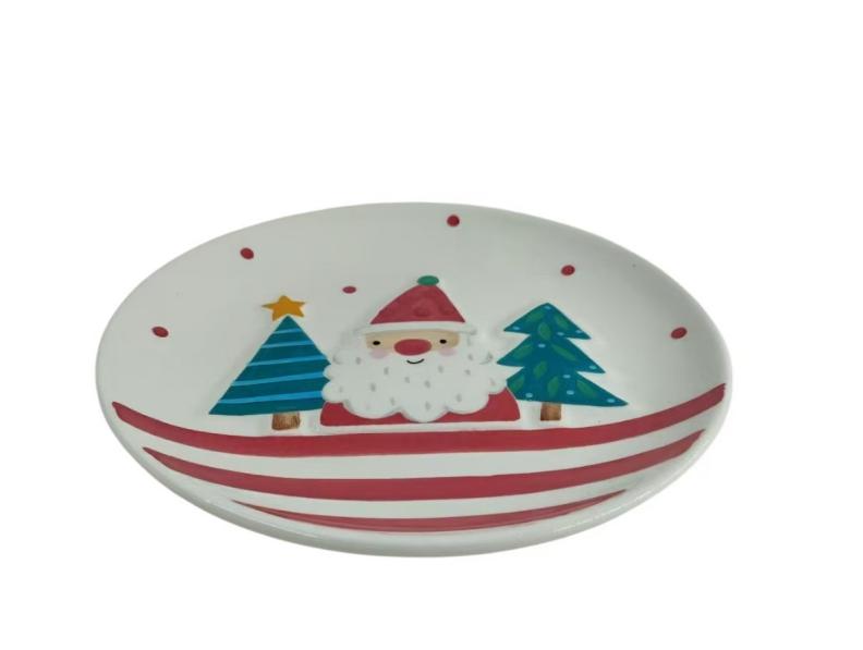Christmas-themed ceramic decorative plates: Bring the festive spirit to your tabletop.