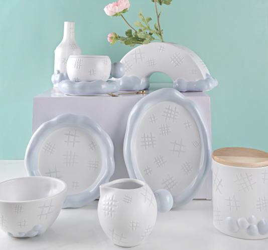 Healing Embossed Grid Ceramic Tableware Series: Illuminating Home Spaces with Gentle Texture