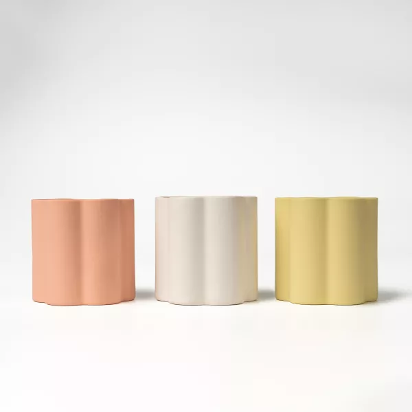 Artistic Floral Edge Ceramic Candle Holder Artistic Floral Edge Ceramic Candle Holder