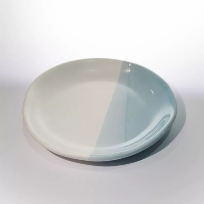 Modern Two Tone Ceramic Round Plate