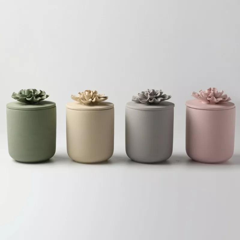 Relief Petal Ceramic Candle Jar Relief Petal Ceramic Candle Jar